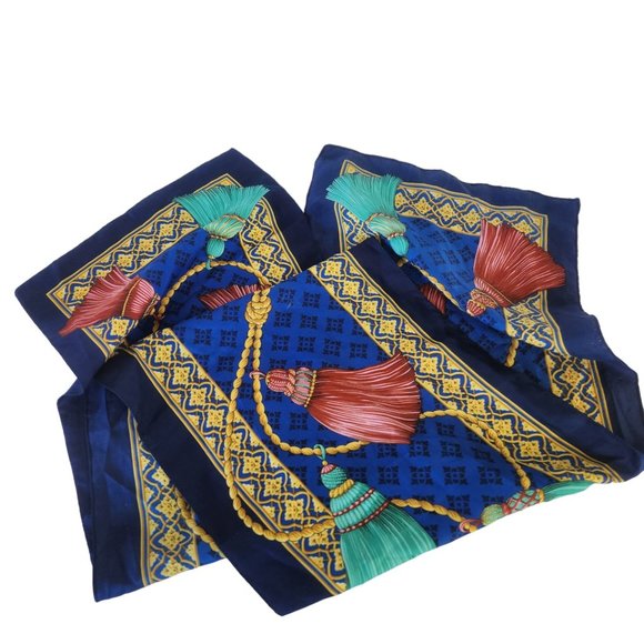 Vintage Avon 1980s Scarf Made in Italy Excusively for Avon Rectangle 11" x 54" - Picture 3 of 10